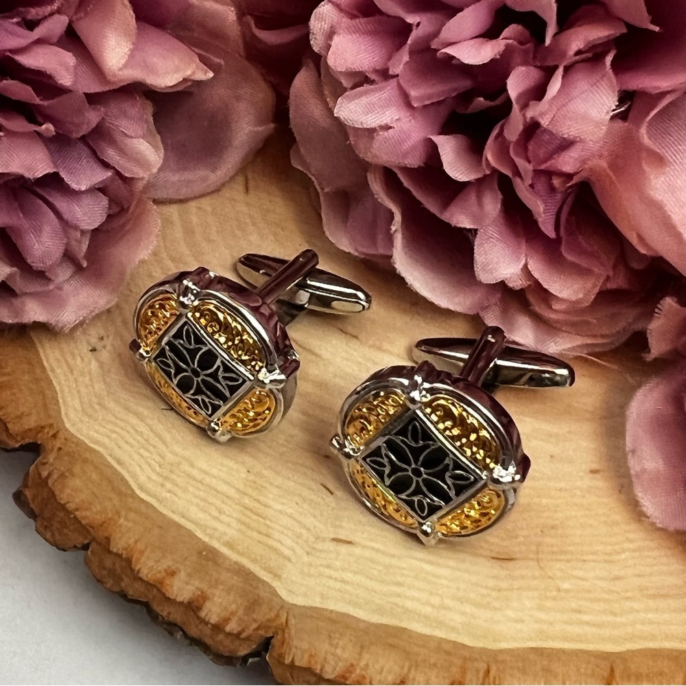 Elegant Gold and Black Cufflinks with Silver Fleury Cross - Picture 7 of 16